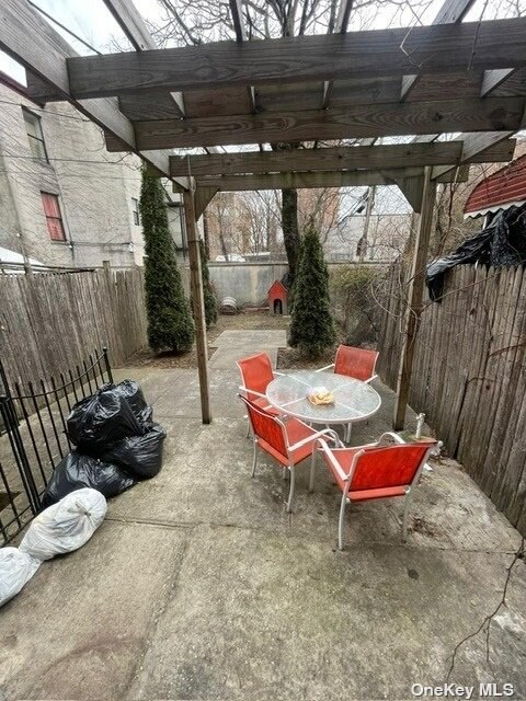 Building Photo - 1280 Herkimer St