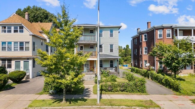 Building Photo - 838 Capitol Ave