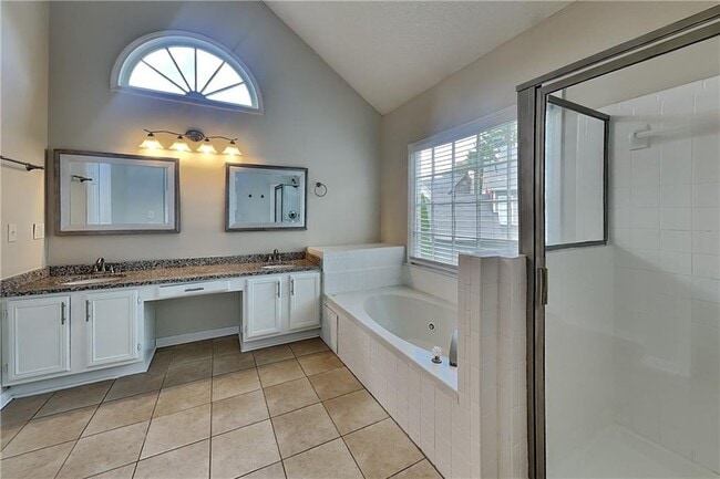 Building Photo - 4845 Ogeechee Dr