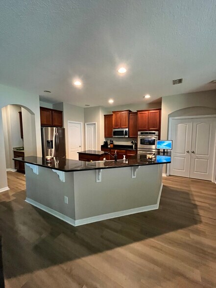 Building Photo - 1106 Fennel Green Dr