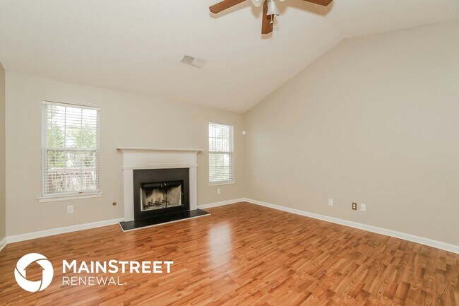 Building Photo - 5030 Deer Brook Trail SW