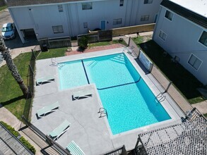 Building Photo - Coral Cay Apartments