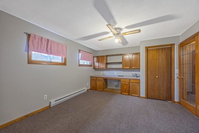 Building Photo - 26 Summit St