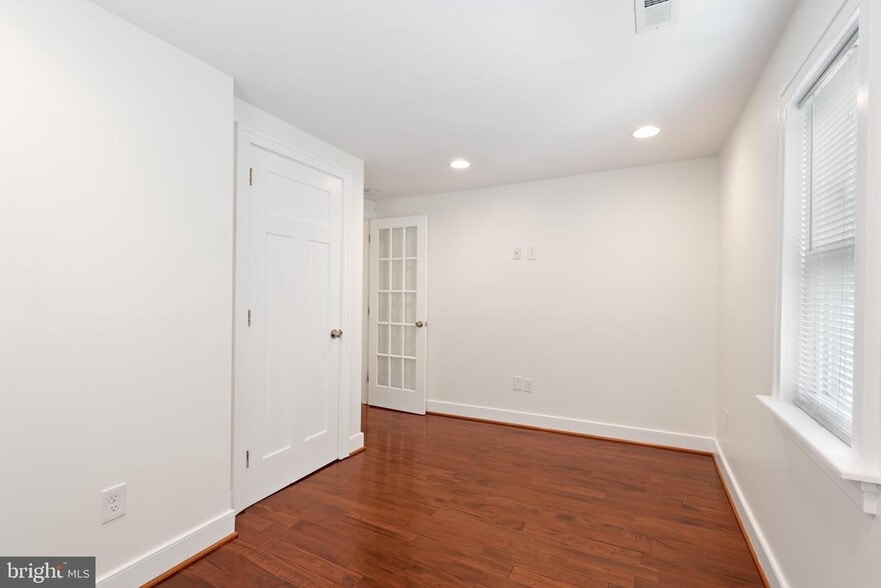 bedroom 1 - 2903 Topaz Rd