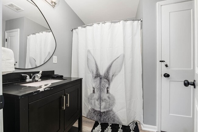 Building Photo - Funky Firehouse Renovated into Modern 2 BD...