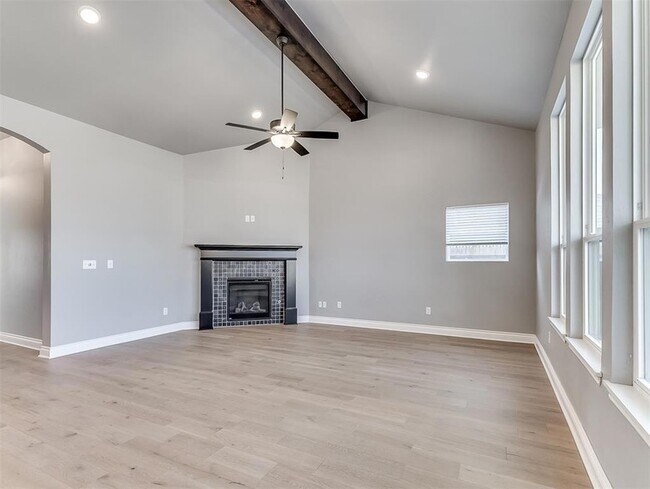 Building Photo - 1617 SW 157th St