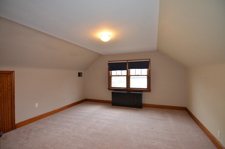 Building Photo - 3317 Cooper Rd