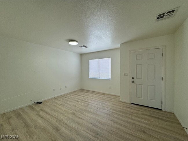 Building Photo - 1360 Bourbon St