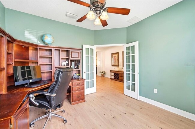 Building Photo - 2734 Silvermoss Dr