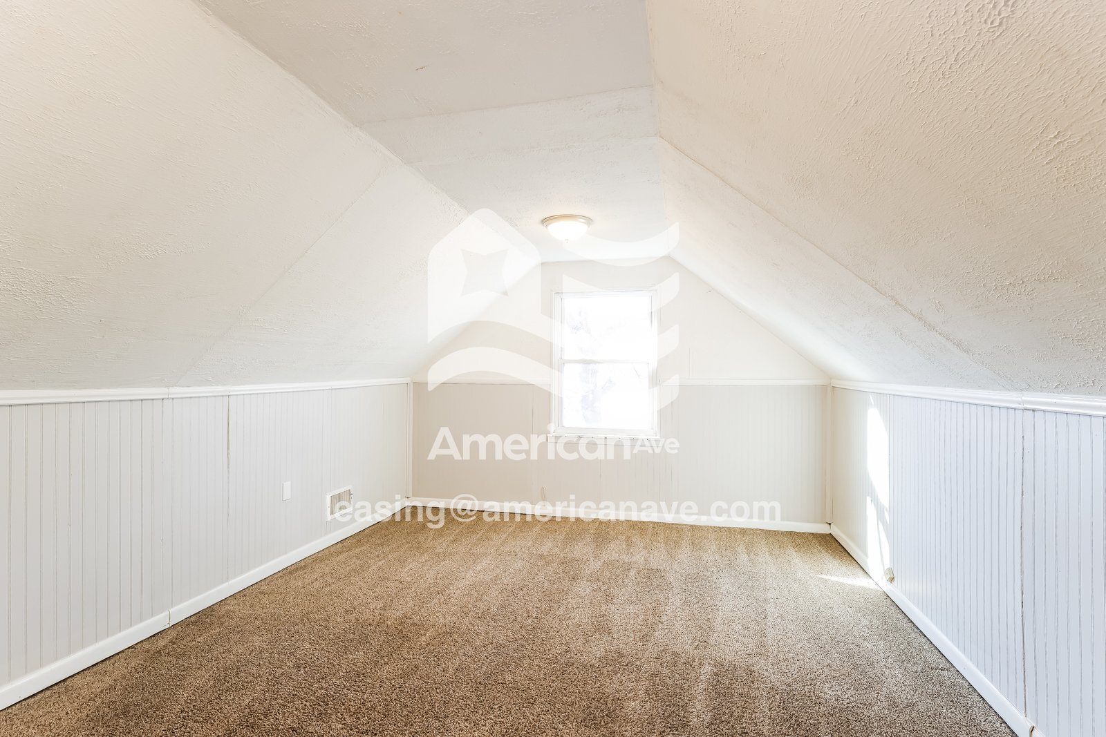 Building Photo - 536 Trenton Ave