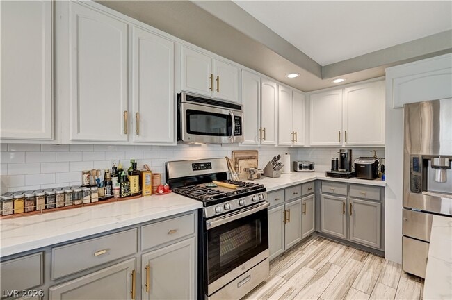 Building Photo - 9748 Cathedral Stairs Ct