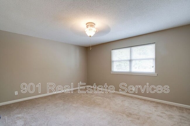 Building Photo - 2104 Harbert Ave