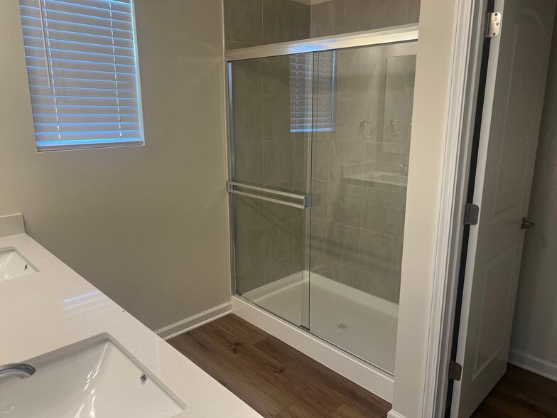 Building Photo - 7328 Selah Ln