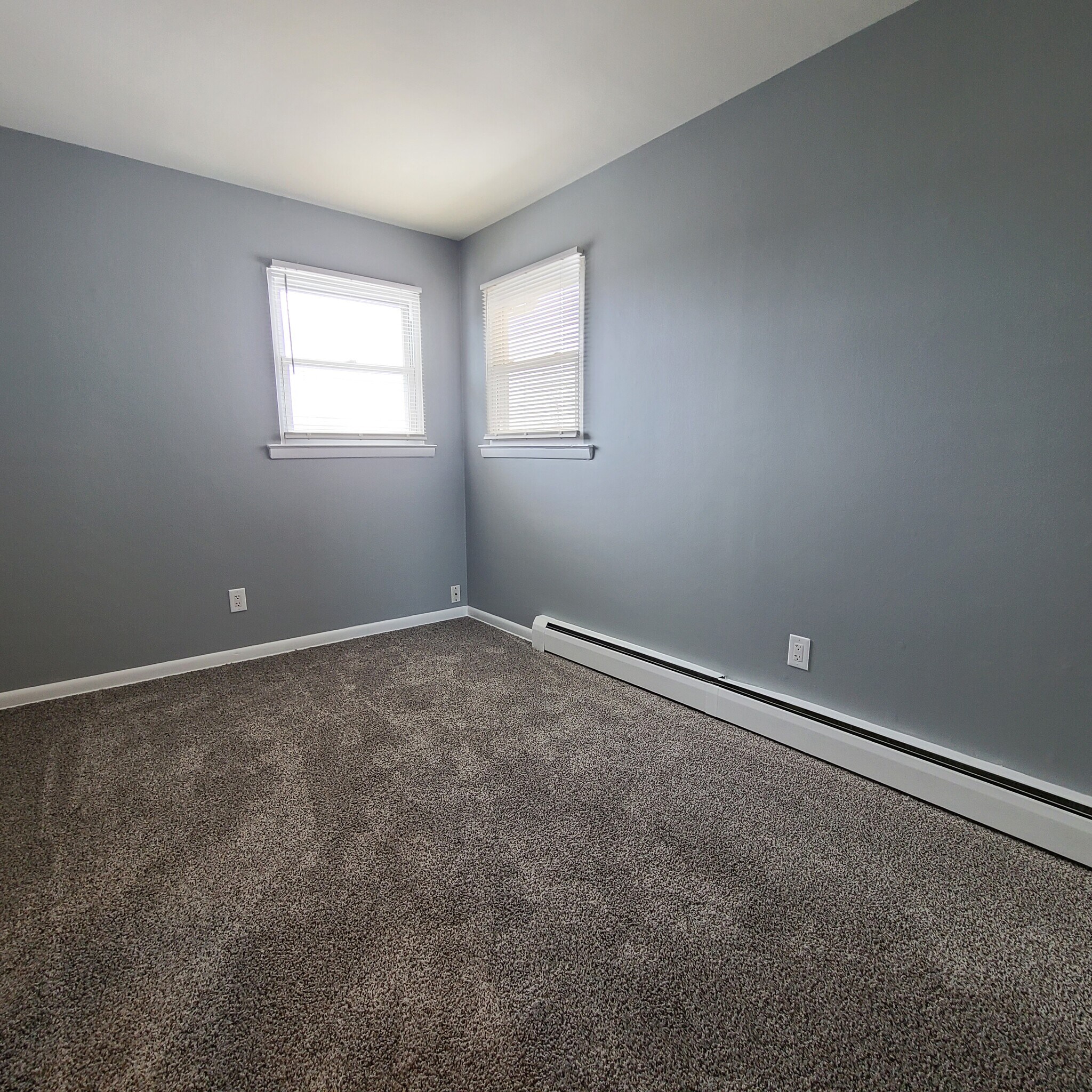 Building Photo - 5211 Cottage Ave