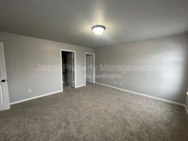 Building Photo - 24537 Brownstone Blvd