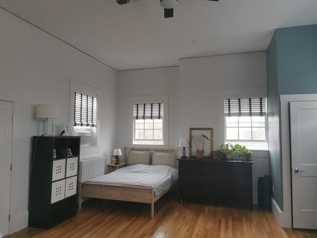 Building Photo - 16 Chauncy St