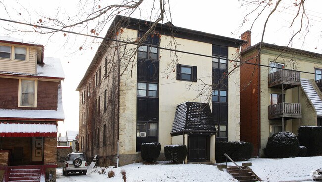 Building Photo - 316-324 South Ave