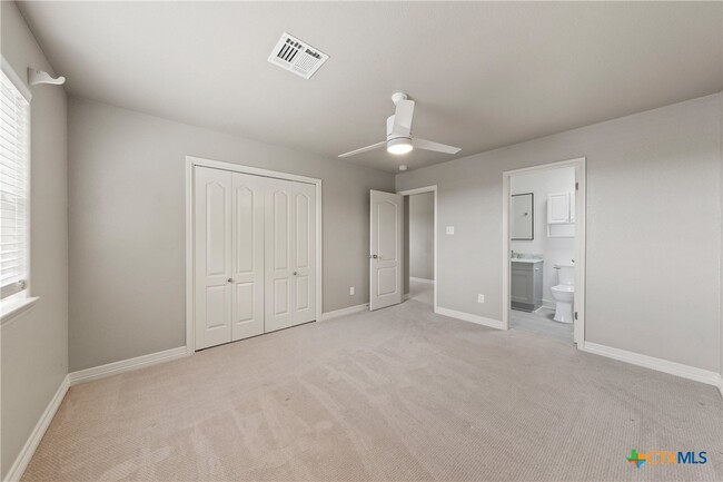 Building Photo - 4512 Sunflower Ln