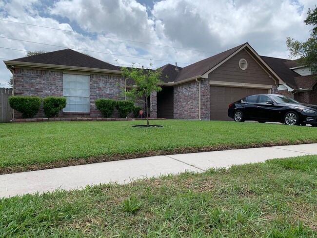 Building Photo - 6807 Ashland Forest Dr