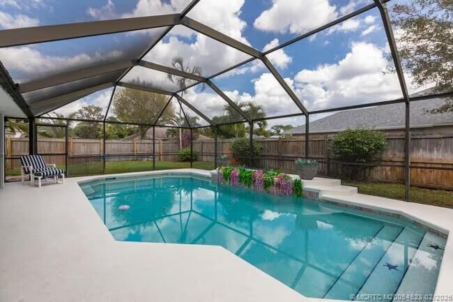 Building Photo - 955 SW Sand Oak Dr