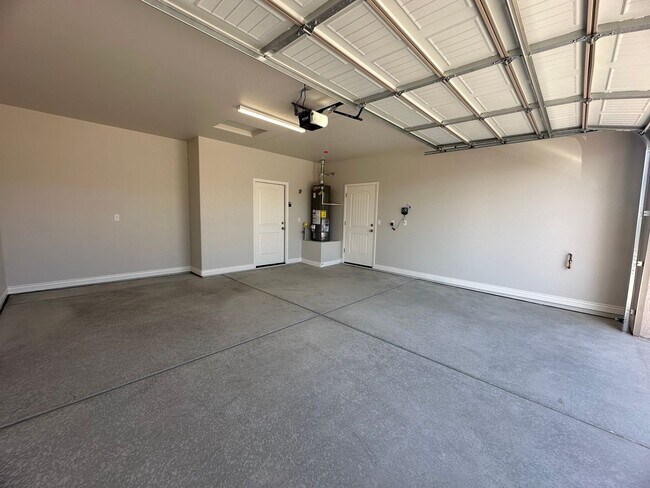 Building Photo - Beautiful 2024 Built 3 Bedroom, 2 bathroom home with RV Parking