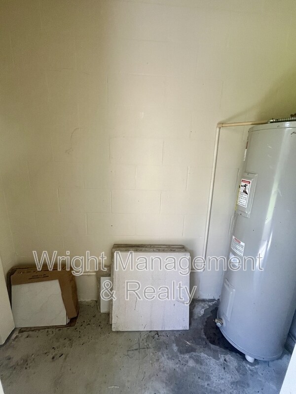 Building Photo - 12356 Berkeley Square Dr