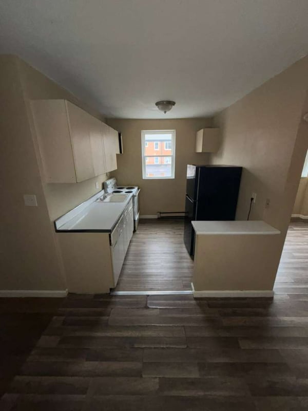 Building Photo - 13955 Superior Rd