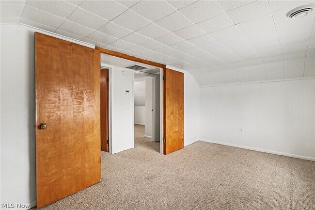 Building Photo - 5425 Ohio St