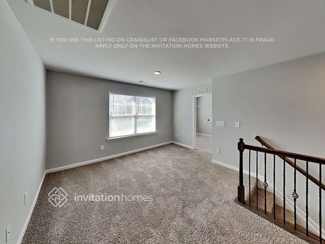 Building Photo - 16711 Cozy Cove Rd