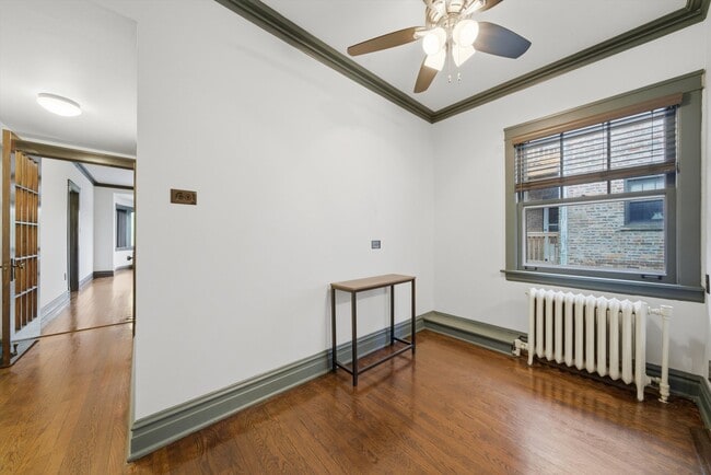 Building Photo - 3248 Maple Ave