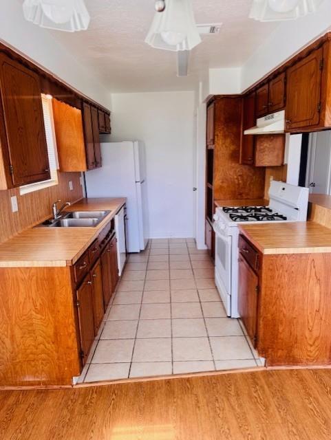 Building Photo - 319 Fir Ridge Dr