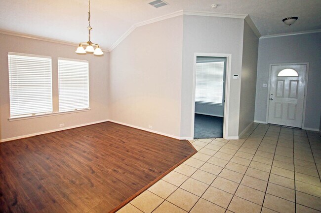 Building Photo - 21743 May Apple Ct