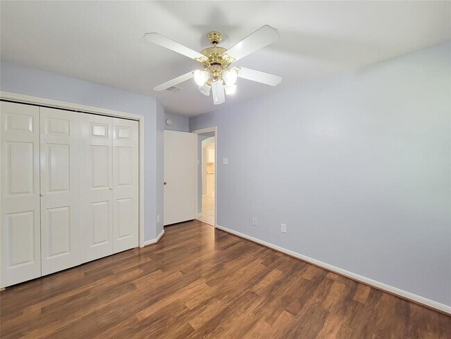 Building Photo - 19026 Yellow Thrush Dr