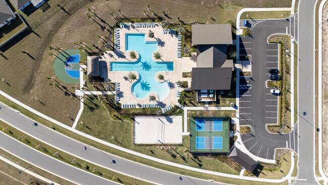 Building Photo - 3146 Totem Rd