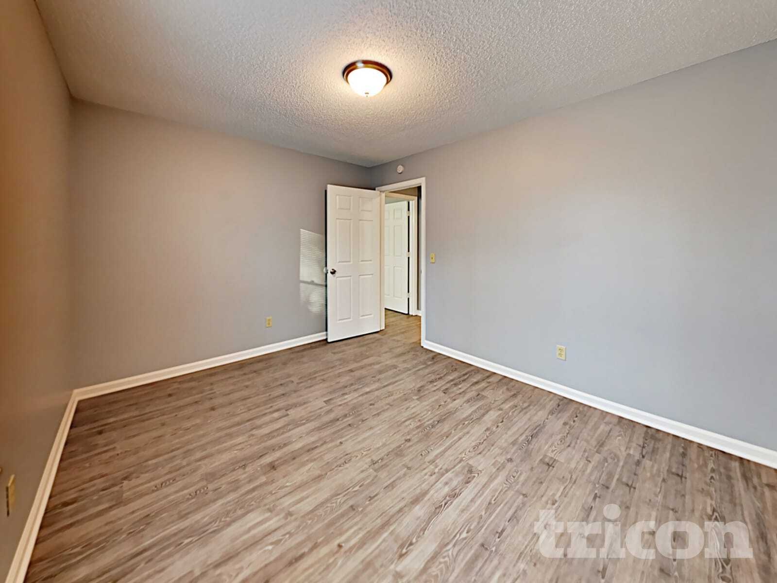 Building Photo - 305 Trowbridge Rd