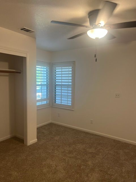 Building Photo - 570 Buccaneer Ave