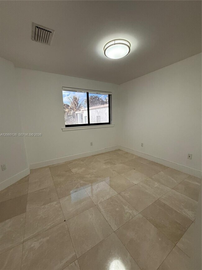 Building Photo - 8881 SW 28th St