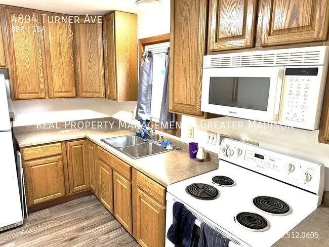 Building Photo - 4804 Turner Ave