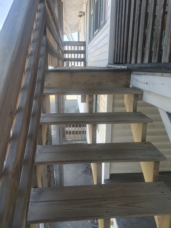 Building Photo - 16 Wall St