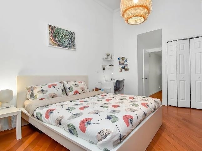 Building Photo - 212 9th St