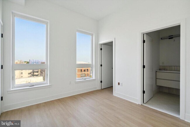 Building Photo - 1643 N 2nd St
