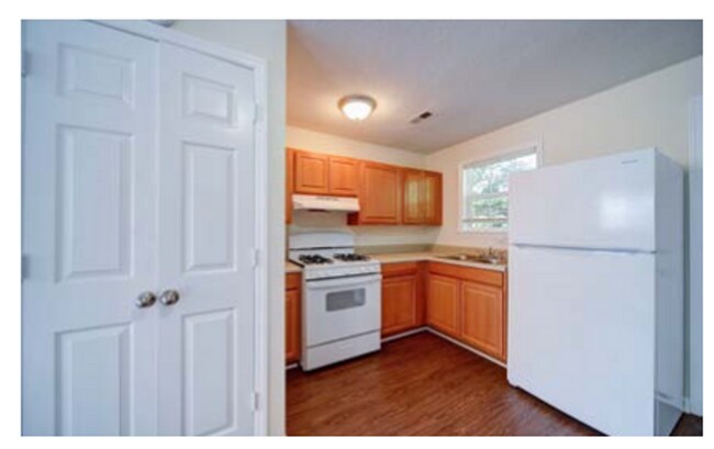 Interior Photo - New Garden Place Apartments