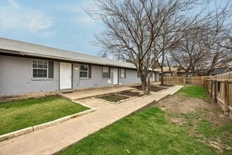 Building Photo - 8212 Sam Rayburn Dr