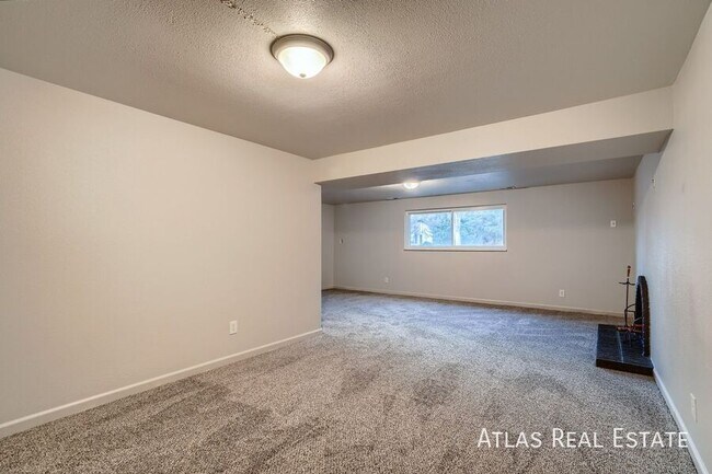 Building Photo - 2918 Oro Blanco Dr