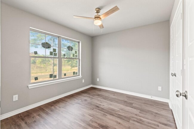 Building Photo - 19948 County Rd 4118