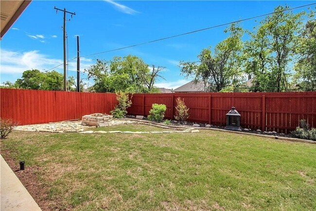 Building Photo - 7307 Diamond Dove Dr