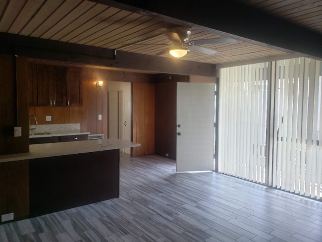 Building Photo - 1032 Redondo Ave