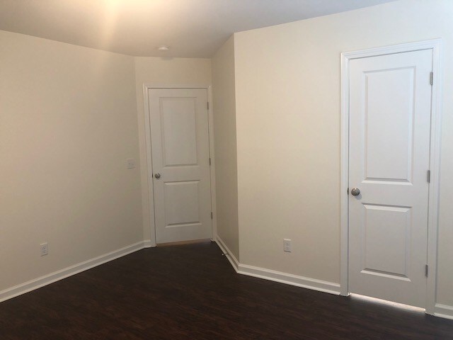 Building Photo - 218 Dogwood Cir