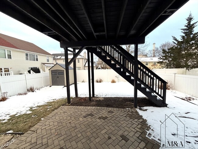 Building Photo - 46B Dominion Rd