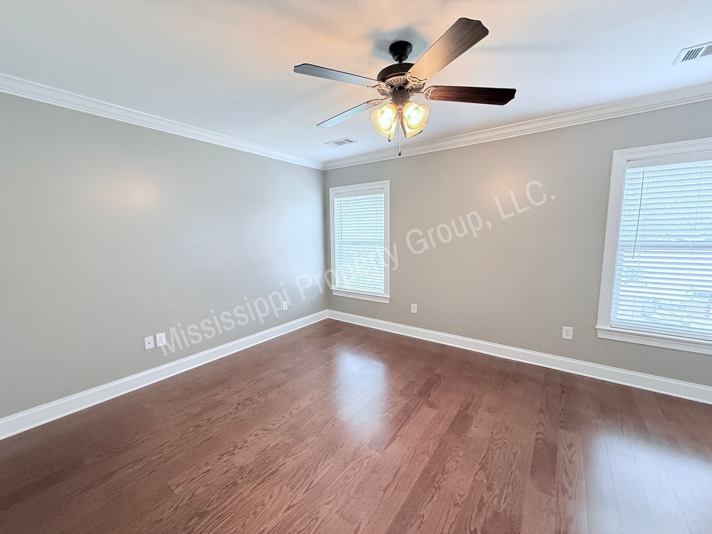 Building Photo - 157 Falls Grove Drive
